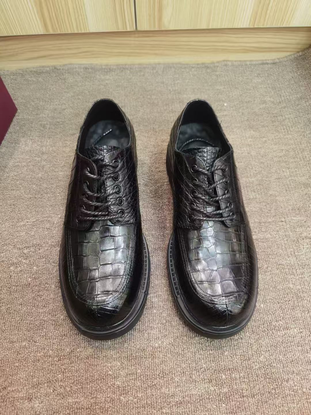 Luxury Crocodile Skin Men's Sn - Men Shoes Official ulasan dan harga