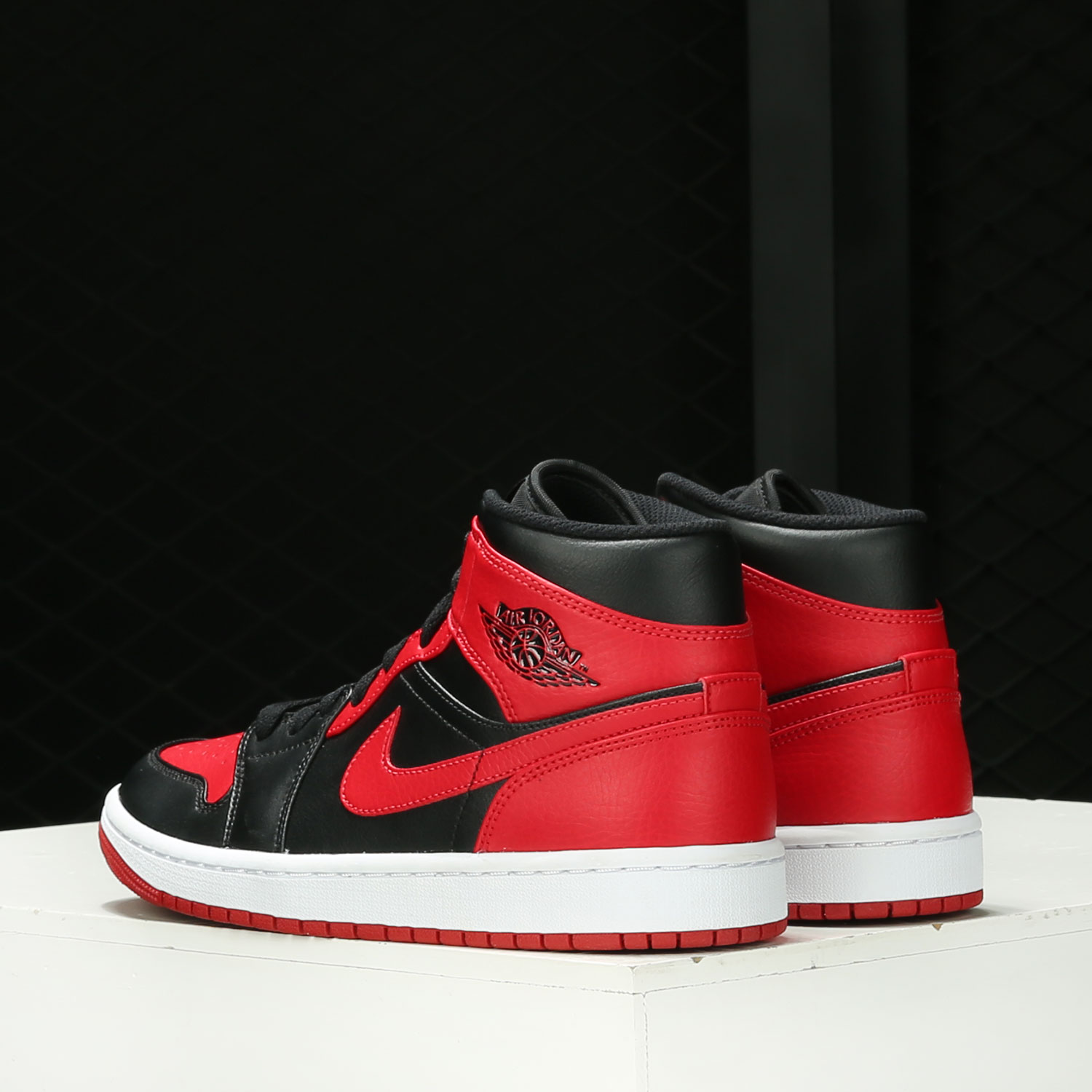 Nike Authentic AIR JORDAN 1 Me - Men Shoes On Sale Nike ulasan dan harga