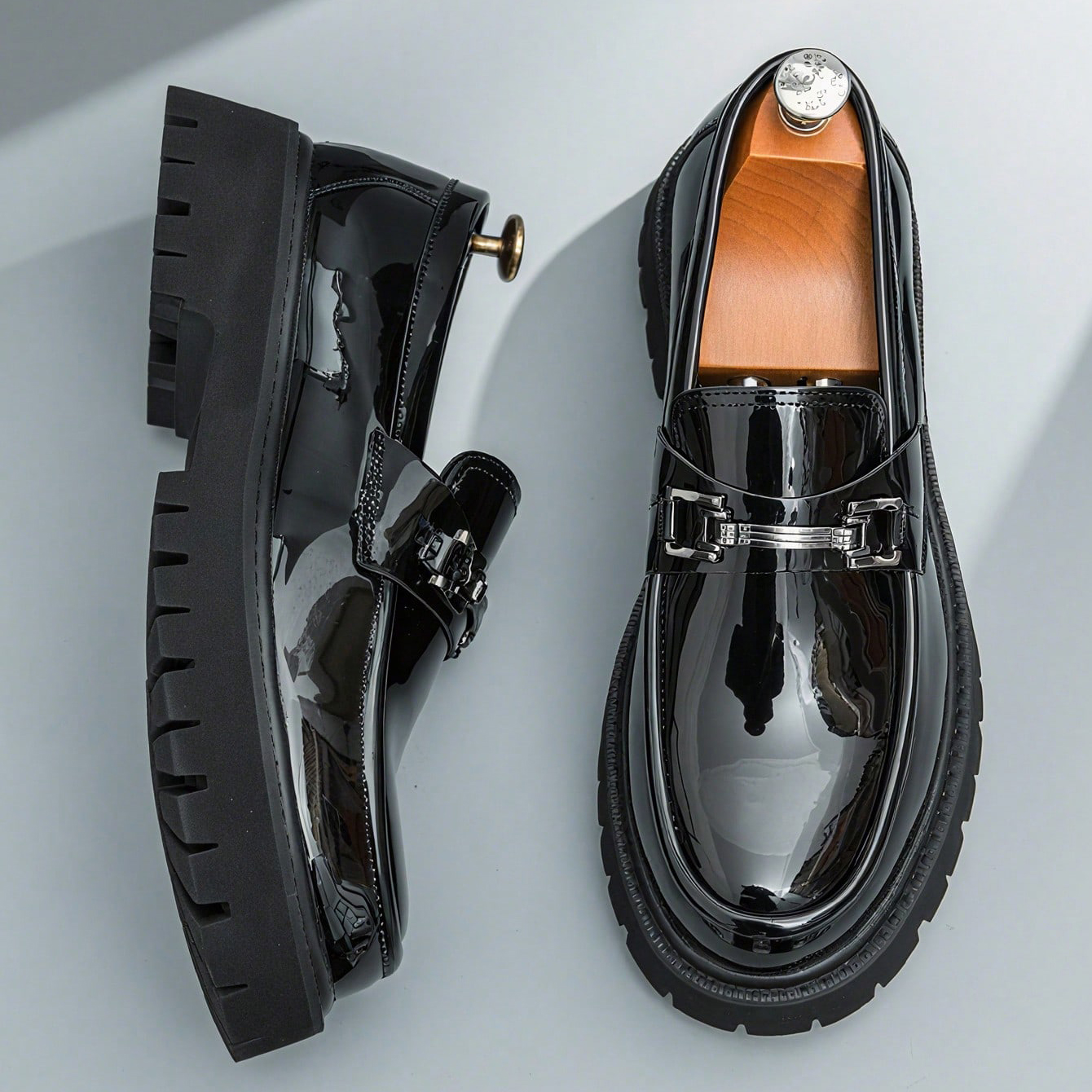 Fashion Classic Thick Sole Men - Men Shoes Boss ulasan dan harga