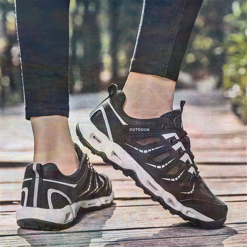 Sumer Round Tip Silver Sneaker - Men Shoes Official ulasan dan harga