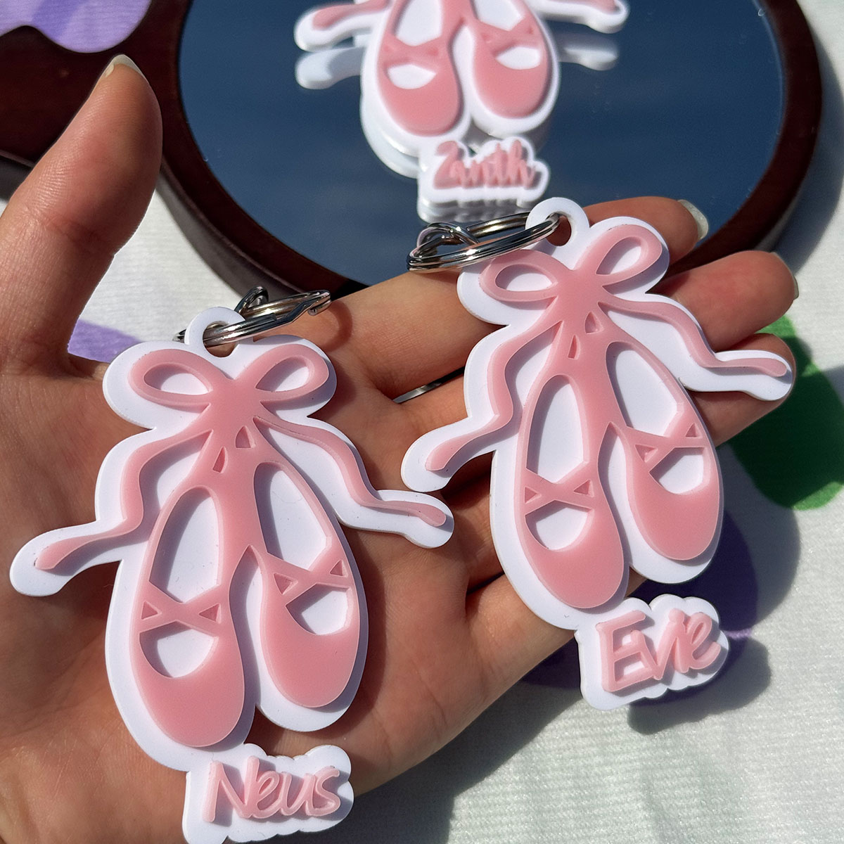 Custom Name Acrylic Keychain P - Men Shoes Name ulasan dan harga